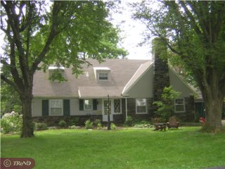 House For Rent in Delaware County